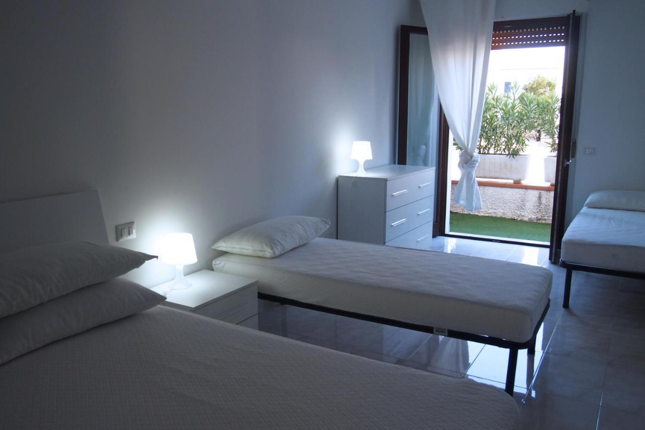 Le Rose Beach & Suites Appartamenti Fronte Mare A Villarosa Martinsicuro Dış mekan fotoğraf