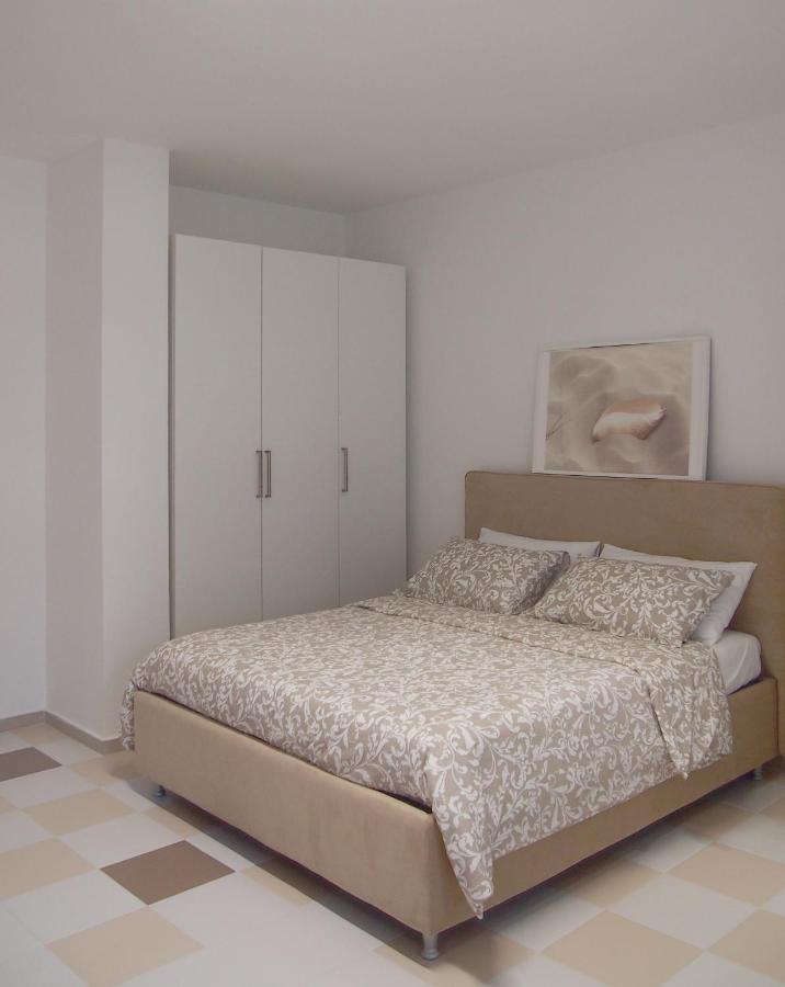 Le Rose Beach & Suites Appartamenti Fronte Mare A Villarosa Martinsicuro Dış mekan fotoğraf